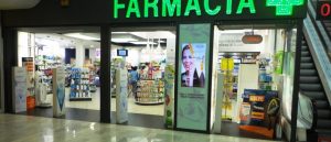 Farmácias podem vender produtos de lojas de conveniência?